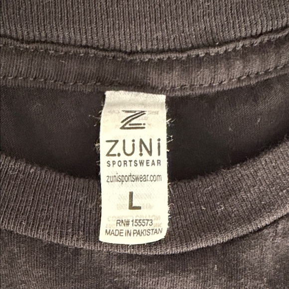 Friends Graphic T-Shirt - Picture 2 of 2